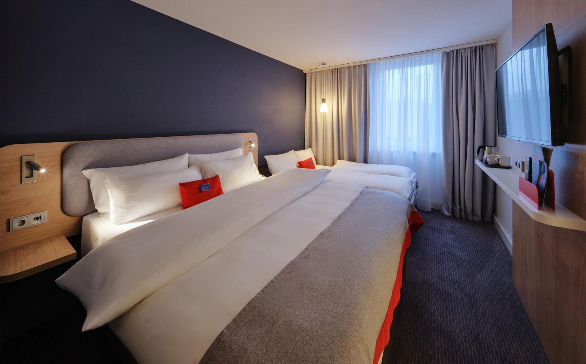Holiday Inn Express Frankfurt Airport By Ihg Мёрфэльден-Вальдорф Экстерьер фото